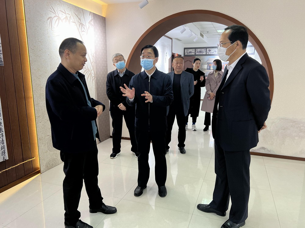 濟(jì)寧市政協(xié)黨組副書(shū)記謝成海調(diào)研指導(dǎo)工作