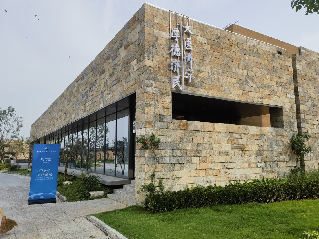 1721010897937791.jpg 64faf7d365d49e8c64b3262fb843891.jpg